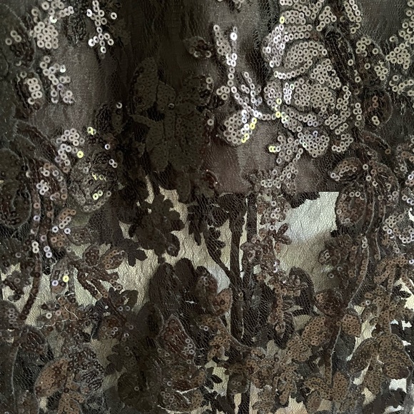 black lacy lined sheath dress - Picture 5 of 6